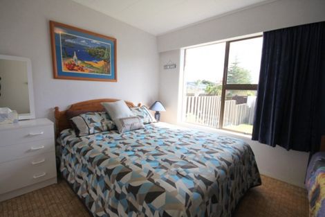 Photo of property in 37a Kennedy Park Drive, Pauanui, Hikuai, 3579