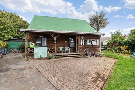 Photo of property in 1/13 Blanes Road, Weymouth, Auckland, 2103