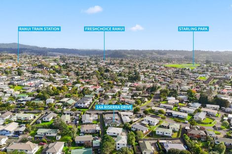 Photo of property in 14a Riserra Drive, Ranui, Auckland, 0612