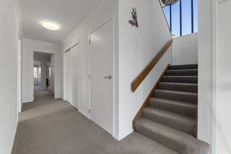 Photo of property in 64 Karina Road, Merrilands, New Plymouth, 4312