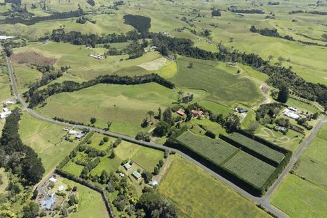 Photo of property in 250 Taurangaruru Road, Karioitahi, Waiuku, 2683