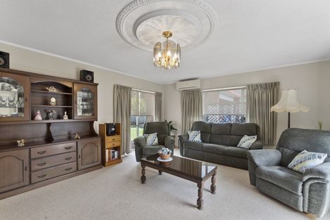 Photo of property in 3 Longford Court, Forest Lake, Hamilton, 3200