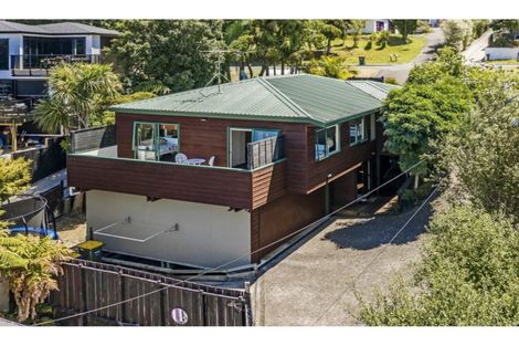 Photo of property in 1/50 Nigel Road, Browns Bay, Auckland, 0630