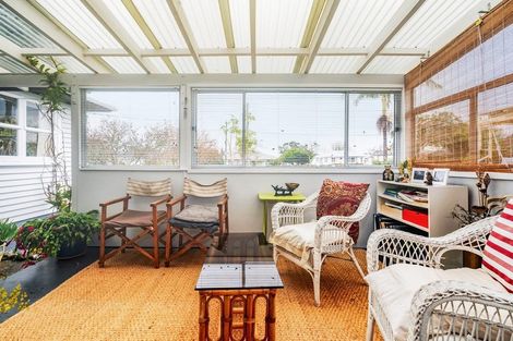 Photo of property in 2a Montgomery Avenue, Onerahi, Whangarei, 0110