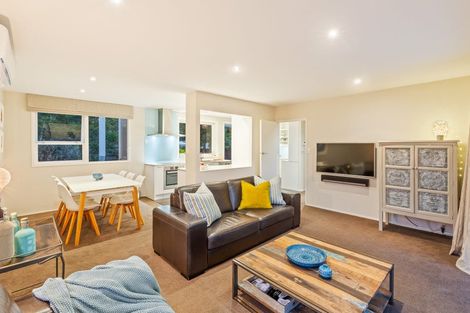 Photo of property in 51 Mcdowell Crescent, Hillcrest, Auckland, 0627