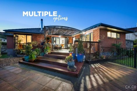 Photo of property in 53 Riverstone Drive, Riverstone Terraces, Upper Hutt, 5018