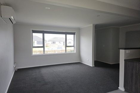 Photo of property in 15 Westminster Road, Wainuiomata, Lower Hutt, 5014