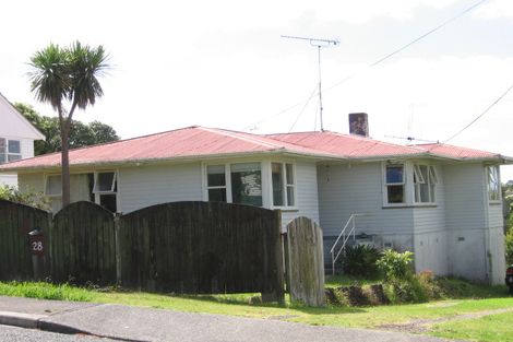 Photo of property in 28 Fordham Street, Beach Haven, Auckland, 0626