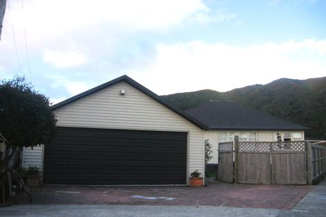 Photo of property in 7a Hamua Grove, Waiwhetu, Lower Hutt, 5010