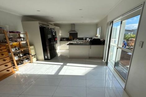 Photo of property in 13 Karetai Crescent, Favona, Auckland, 2024