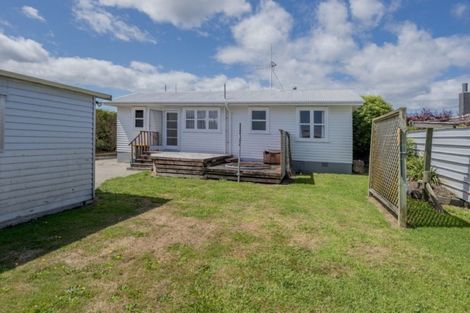 Photo of property in 15 Bartholomew Road, Levin, 5510