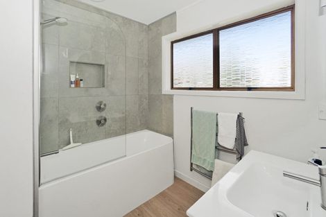 Photo of property in 8 Dowman Place, Te Puke, 3119