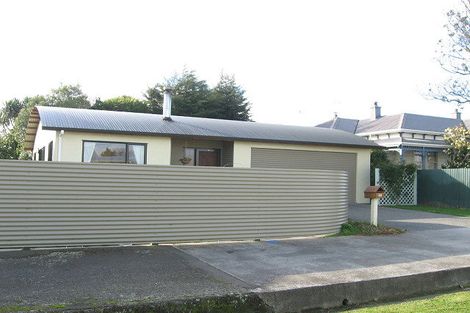 Photo of property in 2 Wellington Street, Feilding, 4702