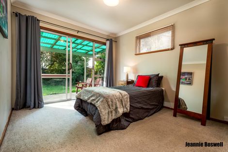 Photo of property in 16 Roy Street, Palmerston North, 4410