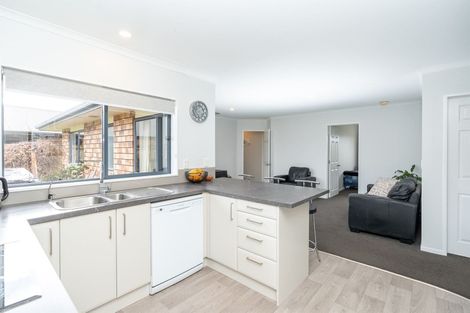 Photo of property in 35 Farringdon Avenue, Rototuna North, Hamilton, 3210