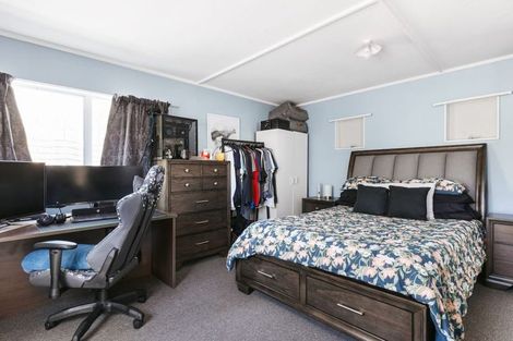 Photo of property in 590 Maunganui Road, Mount Maunganui, 3116
