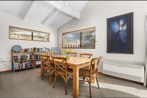 Photo of property in 2/43a Main Road, Redcliffs, Christchurch, 8081