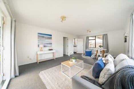 Photo of property in 193a Whites Line East, Waiwhetu, Lower Hutt, 5010