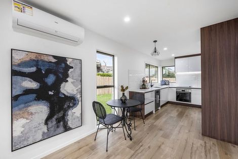 Photo of property in 2/60 Cherry Road, Bucklands Beach, Auckland, 2014