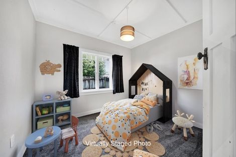 Photo of property in 58a Woodleigh Street, Frankleigh Park, New Plymouth, 4310