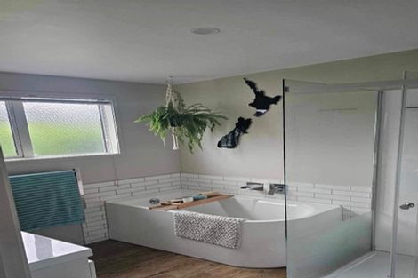 Photo of property in 9 Brown Road, Brixton, Waitara, 4382