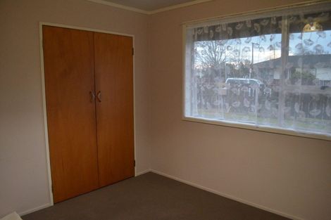 Photo of property in 2 Mountbatten Place, Dinsdale, Hamilton, 3204