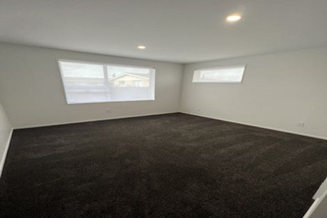 Photo of property in 2/35 Oldwood Street, Bishopdale, Christchurch, 8053