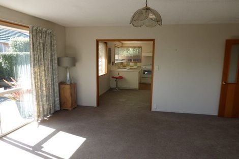 Photo of property in 2/345 Greers Road, Bishopdale, Christchurch, 8053