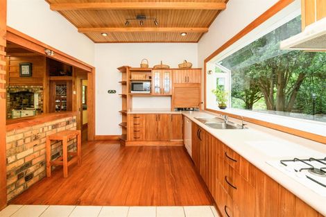 Photo of property in 512a Parewanui Road, Bulls, 4894
