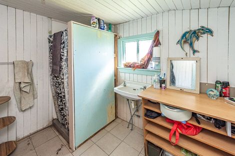 Photo of property in 39 Cornfoot Street, Castlecliff, Whanganui, 4501