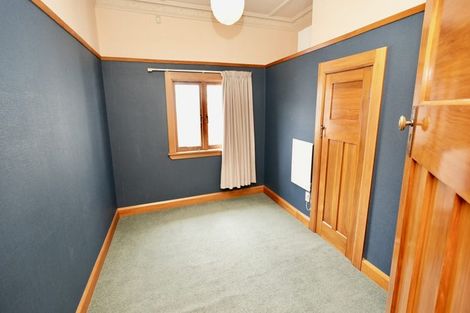 Photo of property in 16 Karamu Avenue, Takaro, Palmerston North, 4410