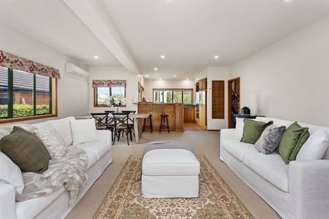 Photo of property in 31 Thornycroft Street, Fendalton, Christchurch, 8052