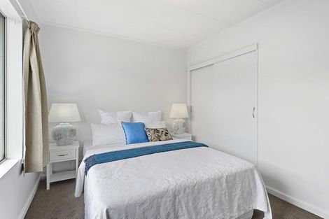 Photo of property in 2/10 Lane Street, Woolston, Christchurch, 8023