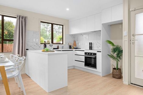 Photo of property in 66 Southsea Crescent, Silverdale, Hamilton, 3216