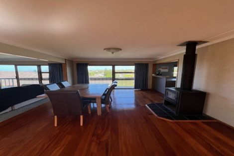 Photo of property in 1/46 Lyons Avenue, Murrays Bay, Auckland, 0630