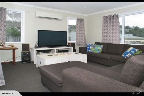 Photo of property in 106 Broderick Road, Johnsonville, Wellington, 6037