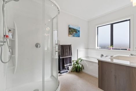 Photo of property in 12 Molesworth Street, Carterton, 5713