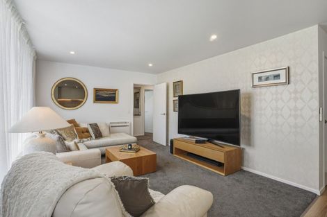 Photo of property in 44a Hargest Crescent, Saint Kilda, Dunedin, 9012