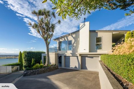 Photo of property in 41 Te Awakura Terrace, Mount Pleasant, Christchurch, 8081
