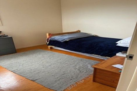 Photo of property in 210 Clovelly Road, Bucklands Beach, Auckland, 2012