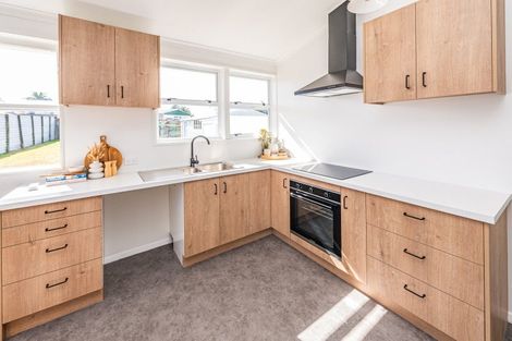 Photo of property in 80 Harper Street, Gonville, Whanganui, 4501