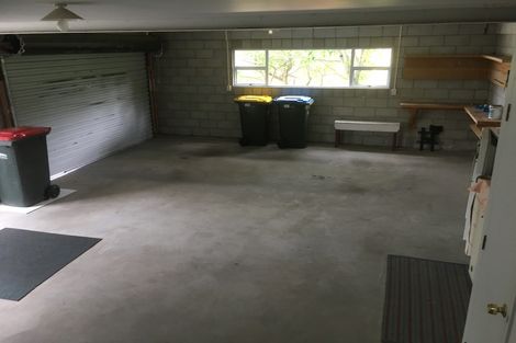 Photo of property in 18 Craig Place, Bridge Hill, Alexandra, 9320