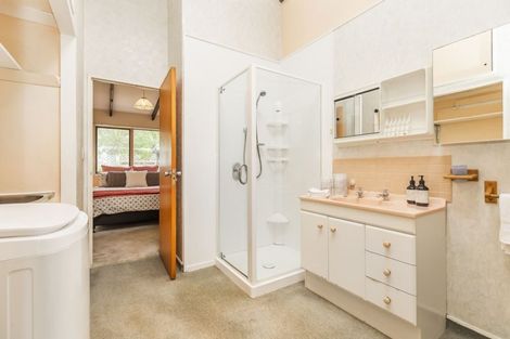 Photo of property in 84a Endeavour Street, Lyall Bay, Wellington, 6022