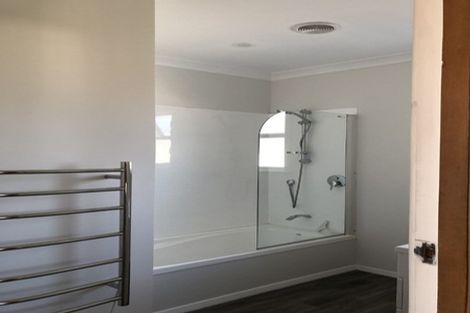 Photo of property in 20 Gardener Street, Levin, 5510