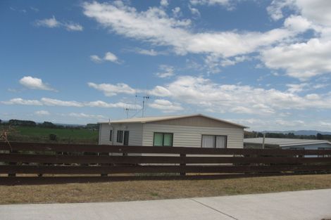 Photo of property in 186 Pukehina Parade, Pukehina, Te Puke, 3189