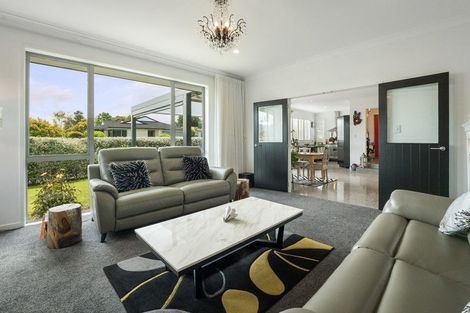 Photo of property in 7 Riverside Place, Katikati, 3129