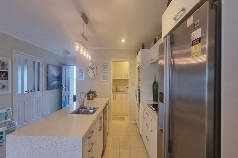 Photo of property in 82 Golden Sands Drive, Papamoa Beach, Papamoa, 3118