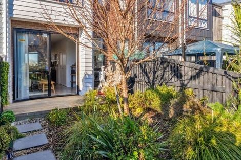 Photo of property in 61 Te Aparangi Road, Papakura, 2110