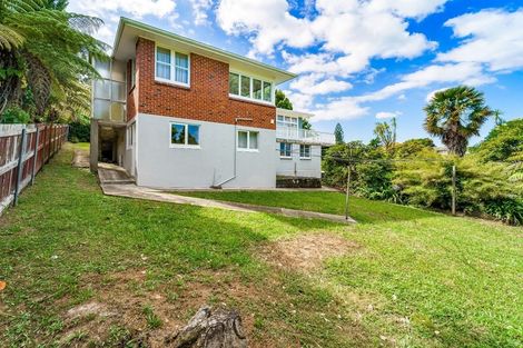 Photo of property in 180a Old Titirangi Road, New Lynn, Auckland, 0600