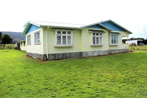 Photo of property in 960 Top Grass Road, Dannevirke, 4972